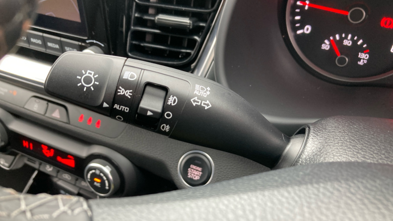 Kia Stonic 1.0T GDi 48V 3 5dr DCT Petrol Estate